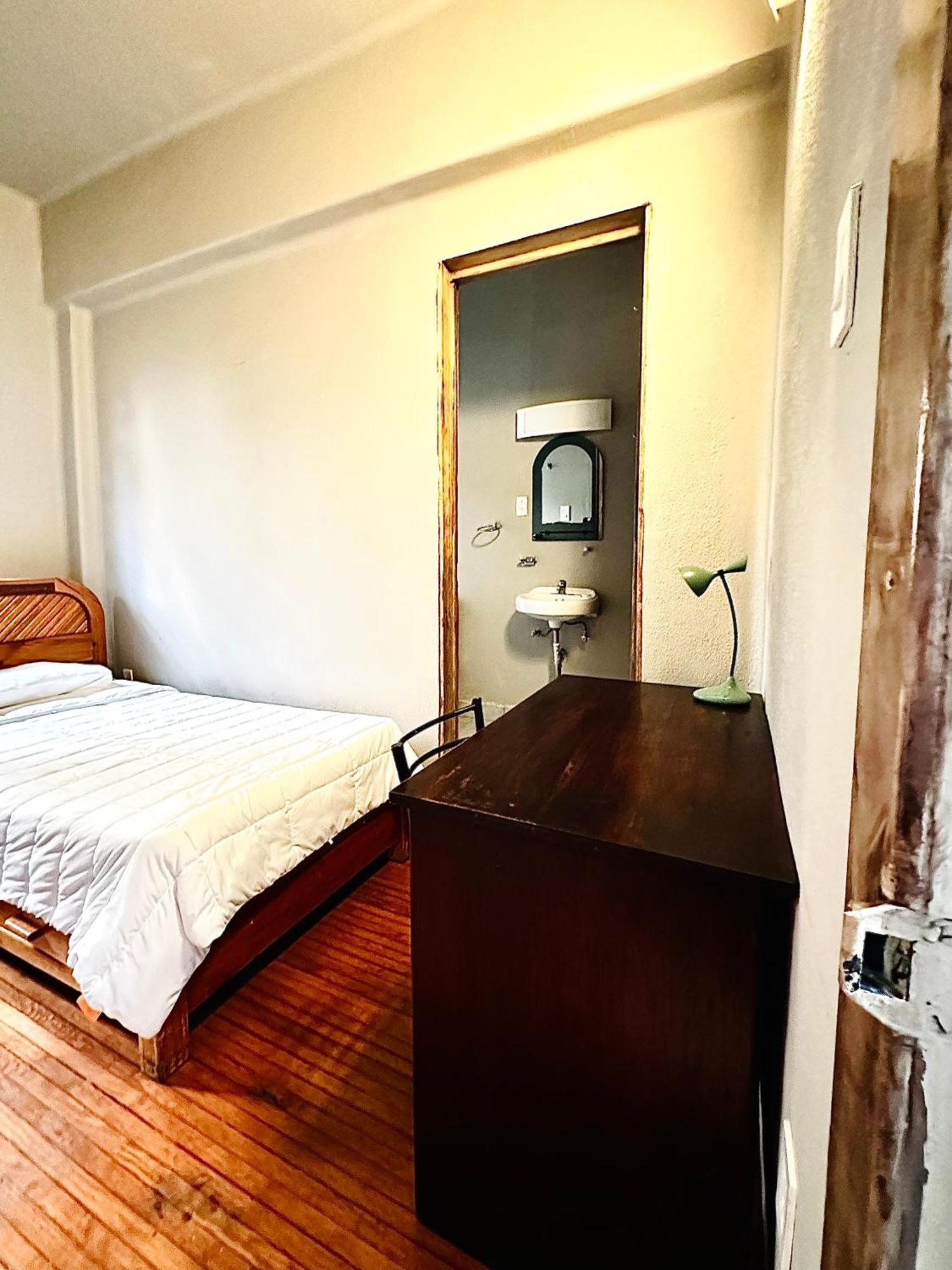 Frontera 49 Roma Norte Hostal Мексико Сити Екстериор снимка
