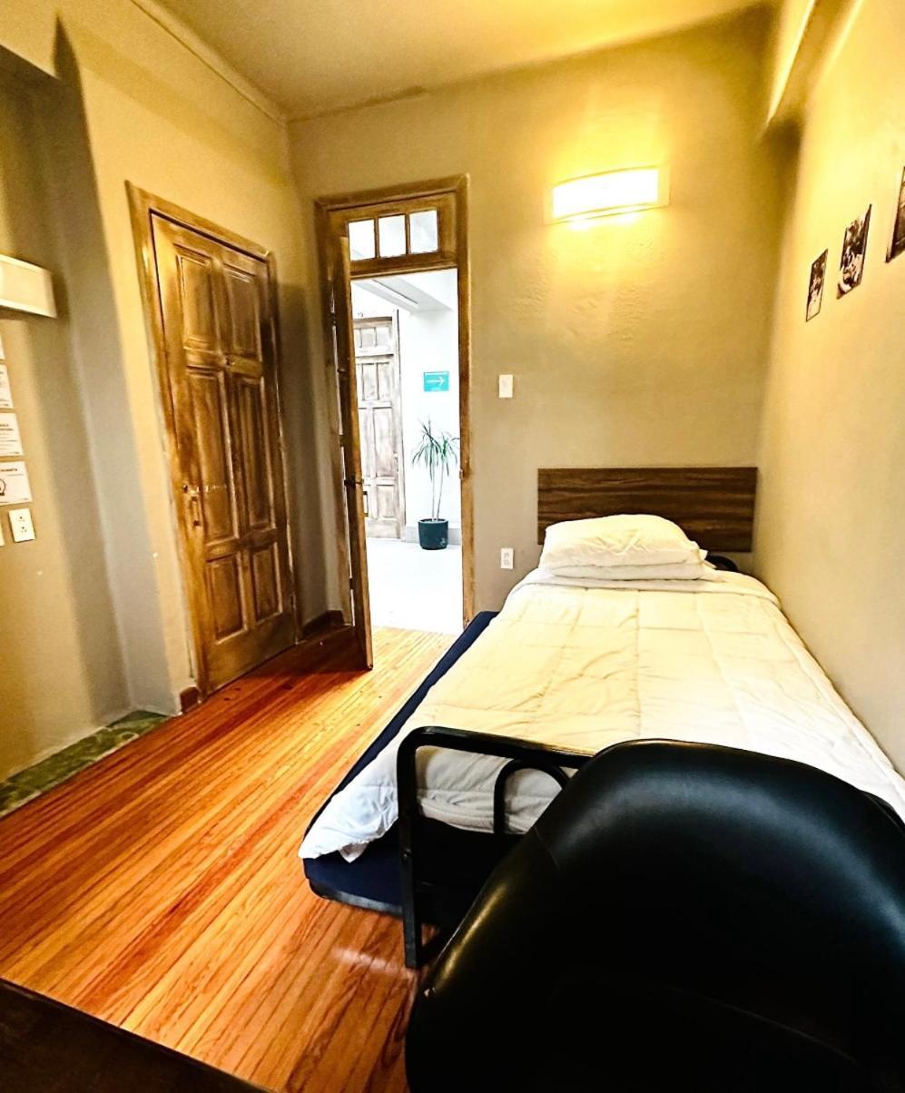 Frontera 49 Roma Norte Hostal Мексико Сити Екстериор снимка